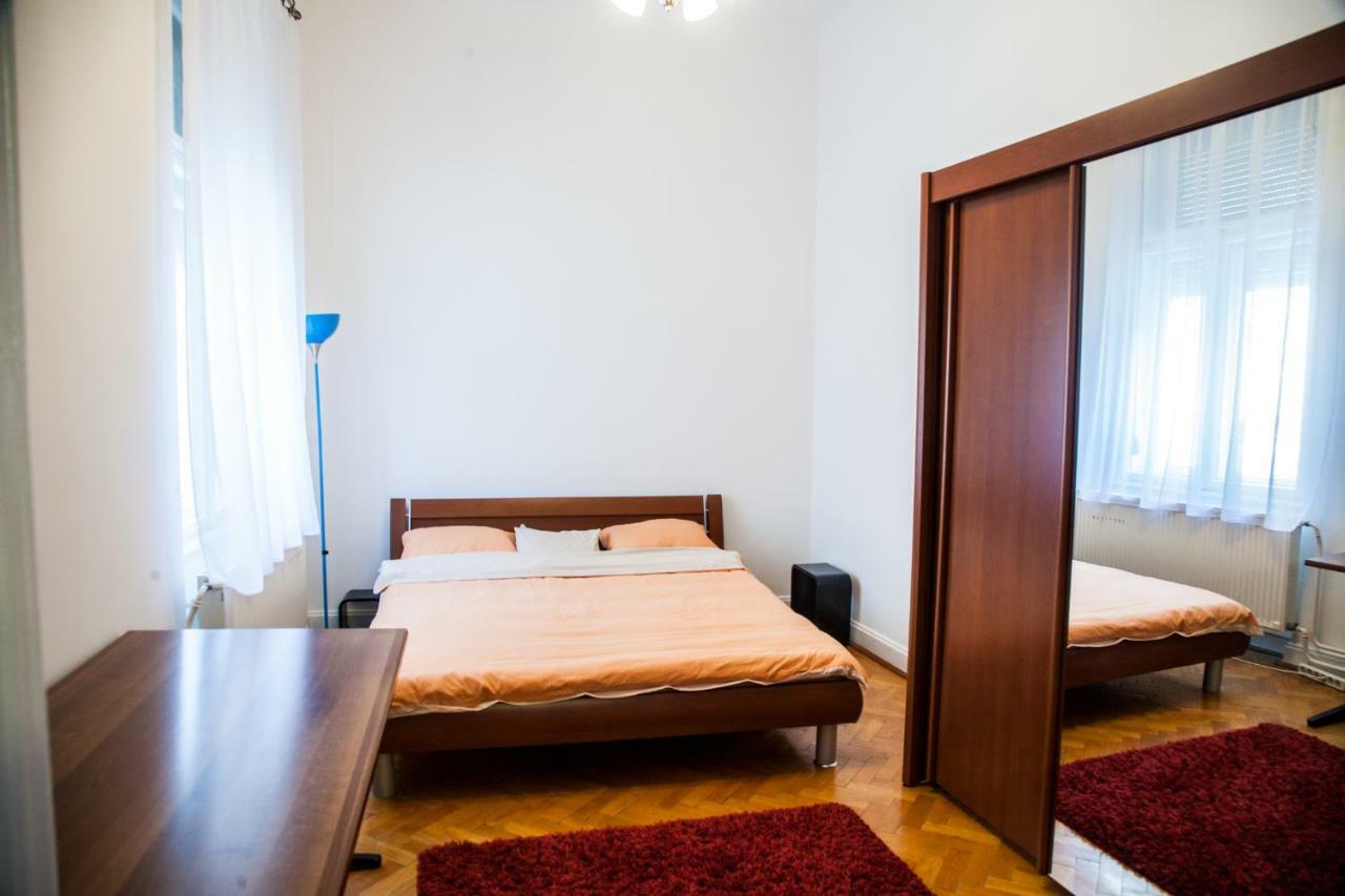 Inner City Apartment Debrecen Exterior photo